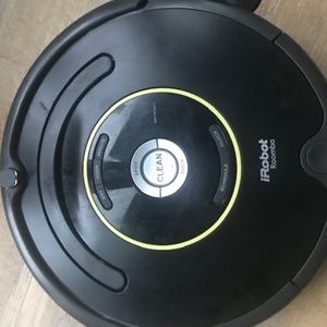 iRobot Roomba 650 Robot Vacuum